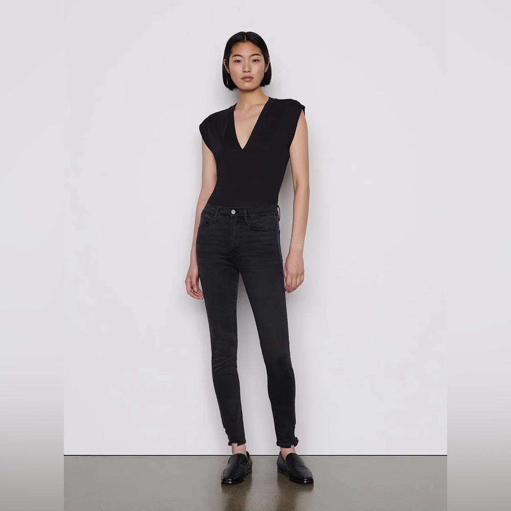 FRAME Denim Le High Skinny Jeans in Billups Chew Black Wash High Rise Size 26